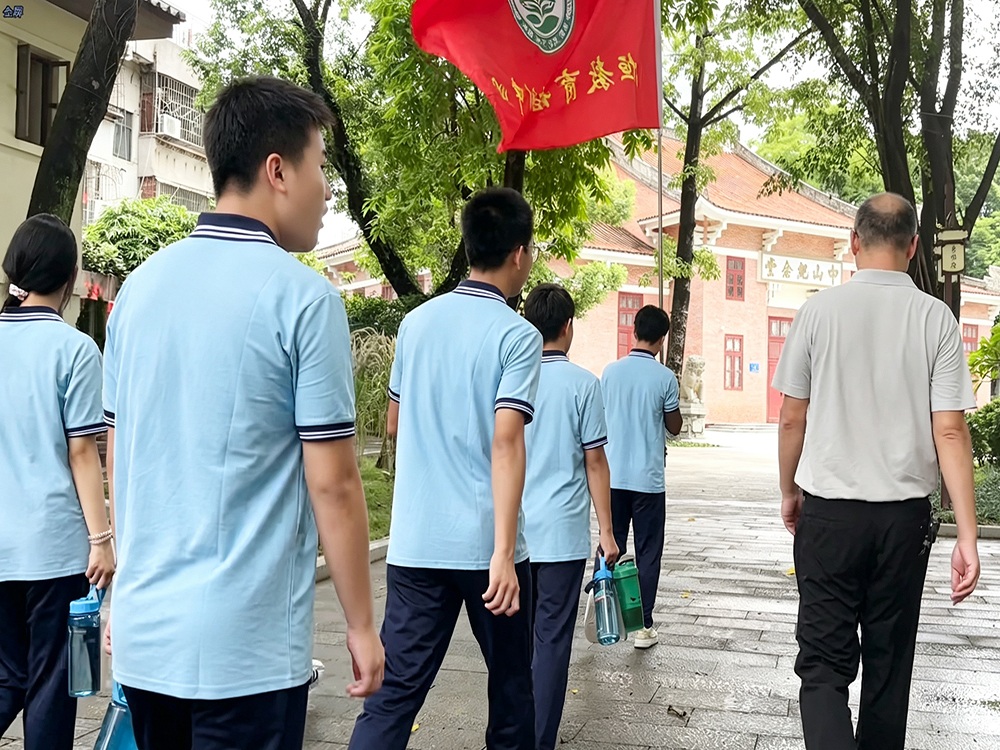 阳江周边孩子不听话教育改变学校联系方式