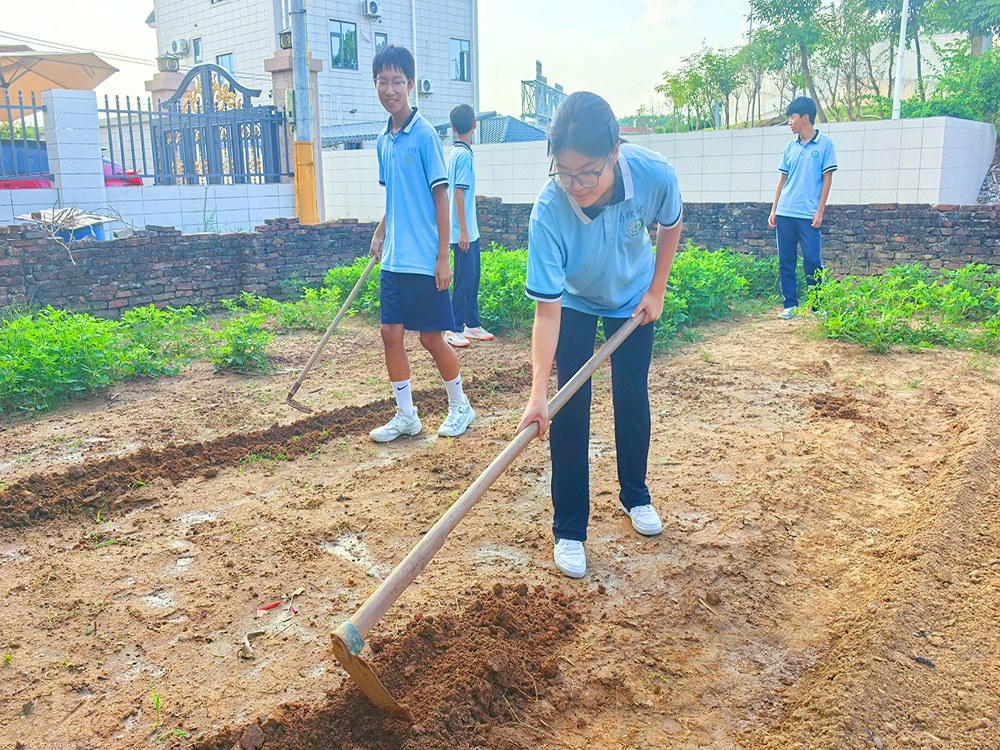 阳江叛逆孩子全封闭教育学校联系电话及择校指南